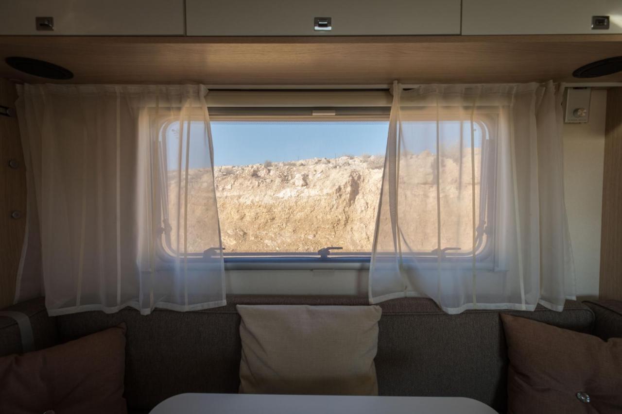 Itav Bateva Caravans - ייטב בטבע קרוואנים Мицпе-Рамон Экстерьер фото
