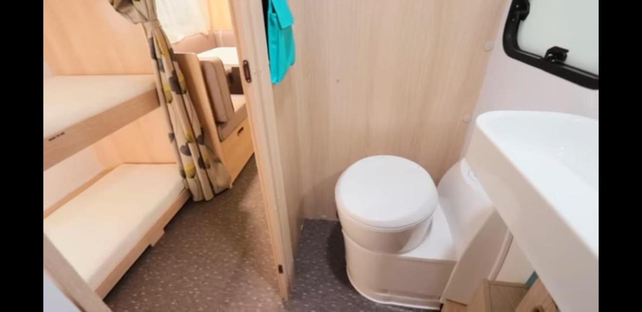 Itav Bateva Caravans - ייטב בטבע קרוואנים Мицпе-Рамон Экстерьер фото